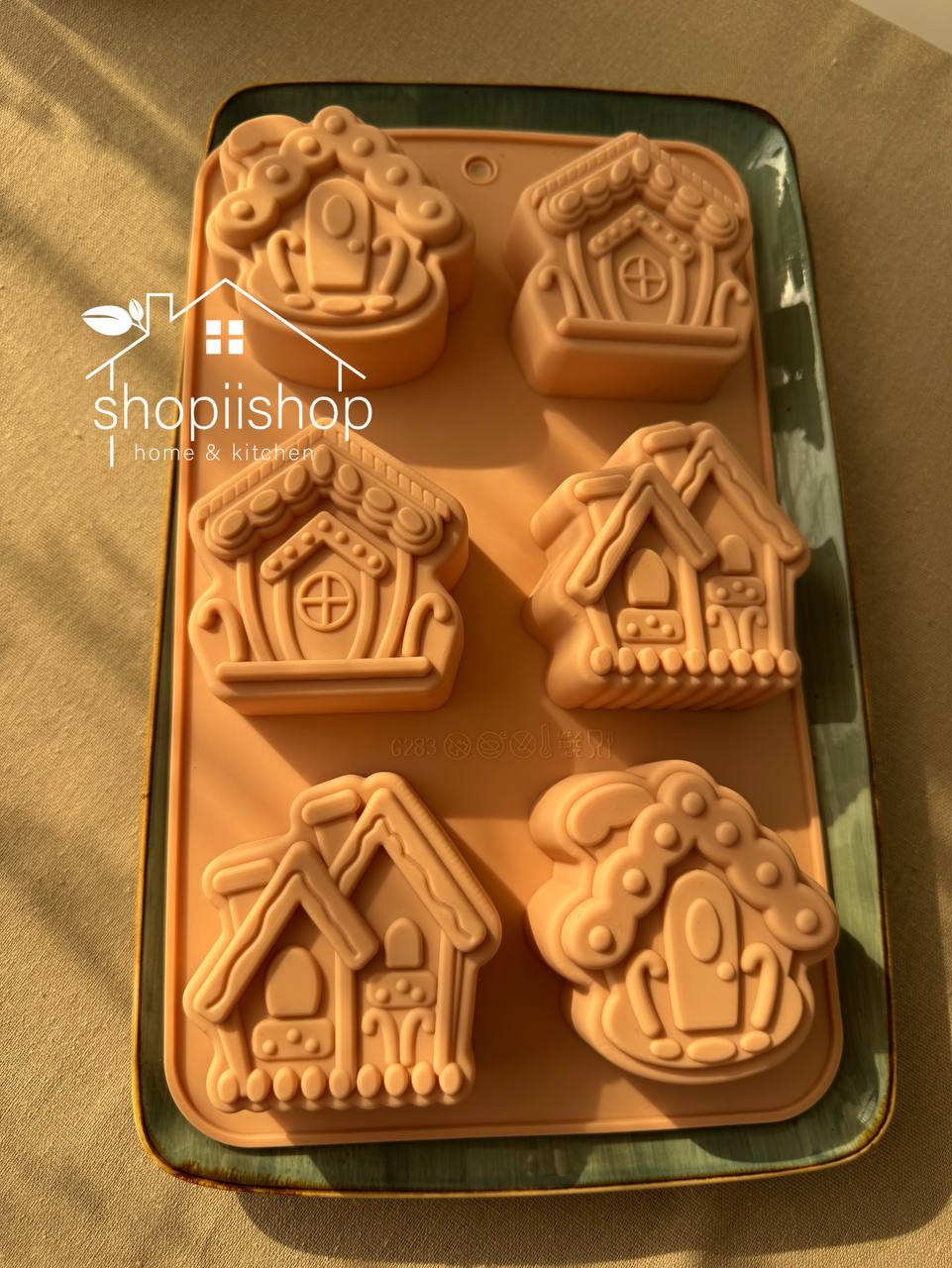 photo_5778259201598622626_y